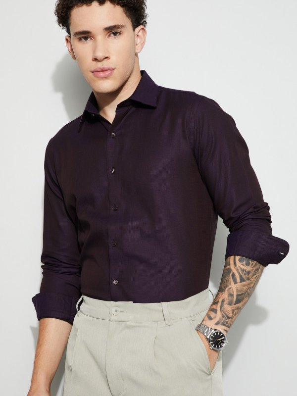 Purple Textured Slim Fit Formal Shirt