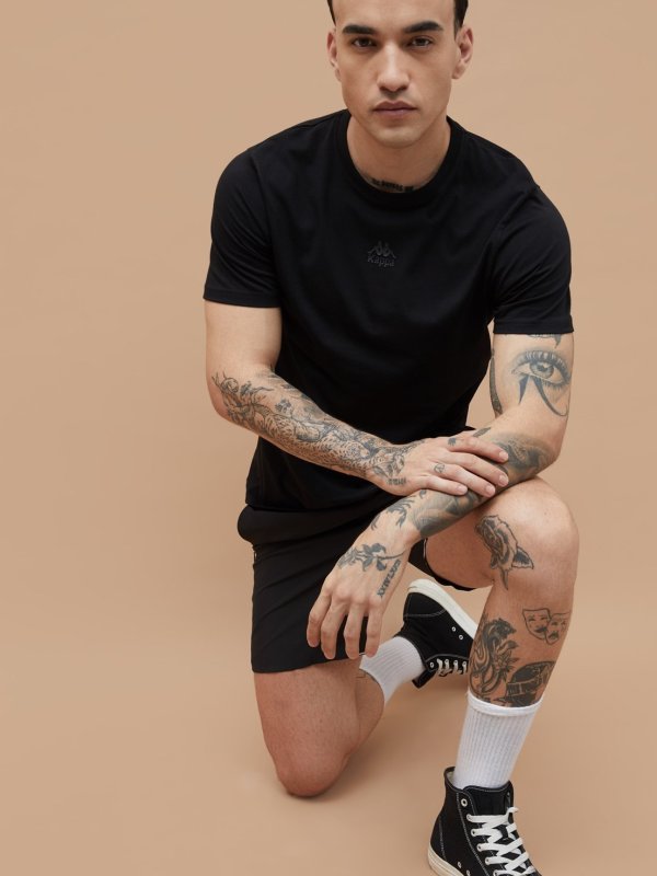 Jet Black Solid Sports T-shirt